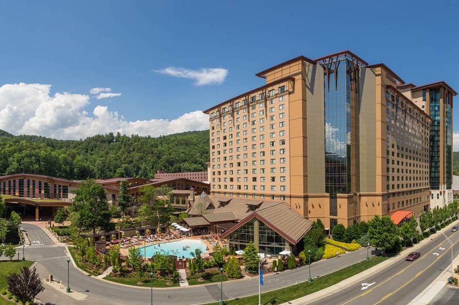 Eastern Cherokees seek more tribal preference for casino work