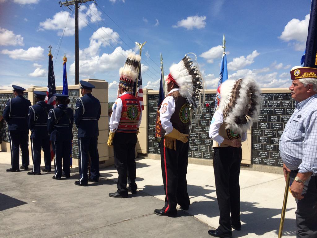 Mayor forced to return gift of eagle feather to Blackfeet Nation