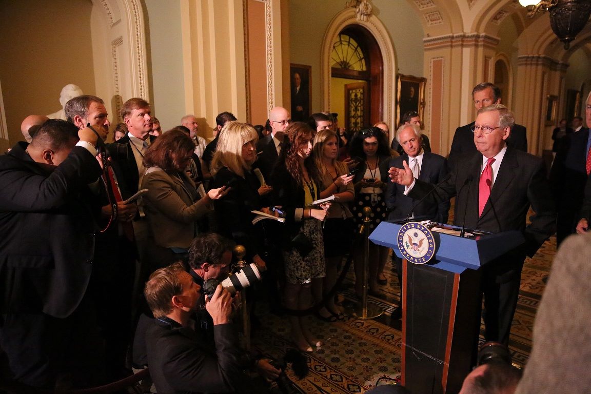 Senate advances bill to prevent shutdown of federal government