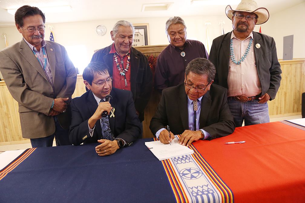 President of Navajo Nation vetoes $20M loan for new aircraft