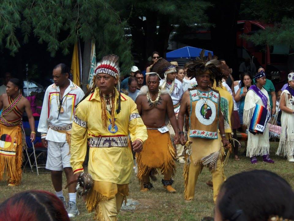Indian tribes. Индейцы племени Наррагансетт. Aborigine на американском. Вождь Фиджи.