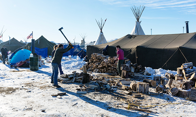 Tracy Loeffelholz Dunn: Some vow to stay at #NoDAPL camp site