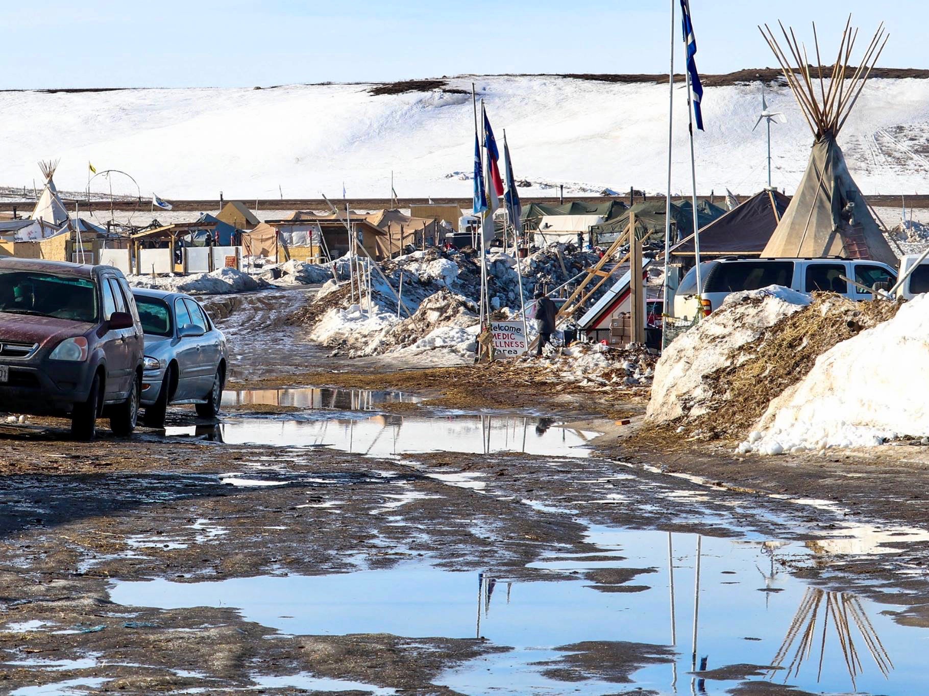 More tribes join effort to halt completion of Dakota Access Pipeline