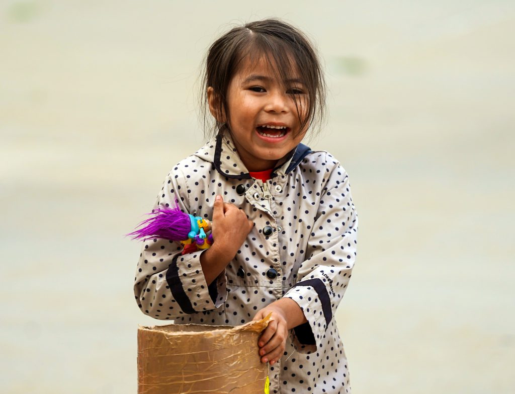 Photos: Lakota children spend final morning away from homelands ...