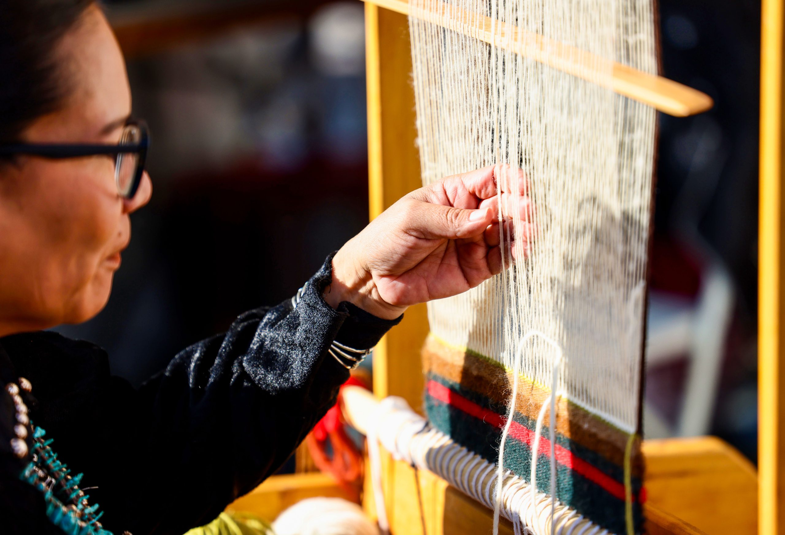 Cronkite News Native Artists Share Their Cultures At Arizona Festival Indianzcom 4968