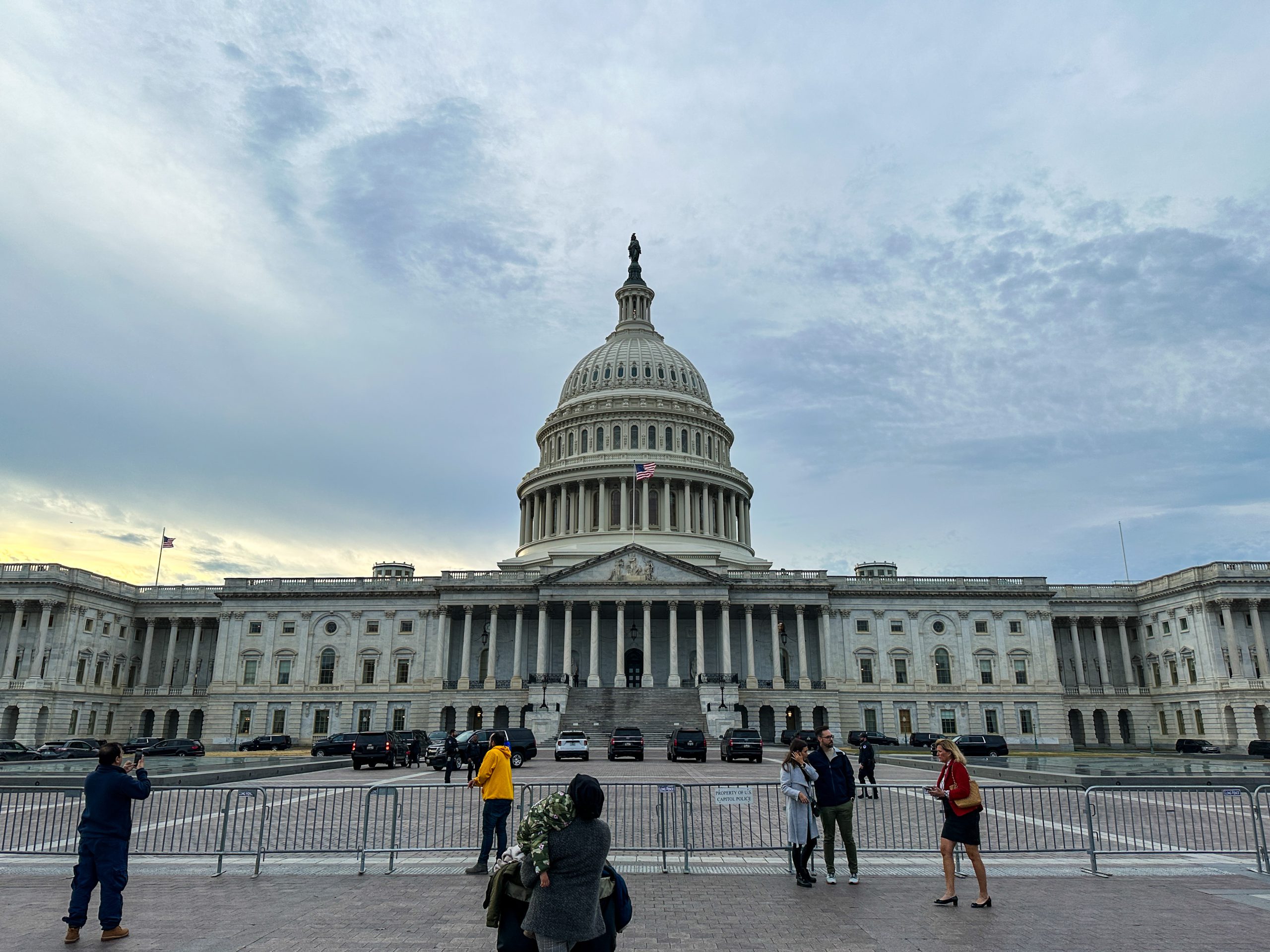 Republicans take power on day of ‘chaos’ on Capitol Hill