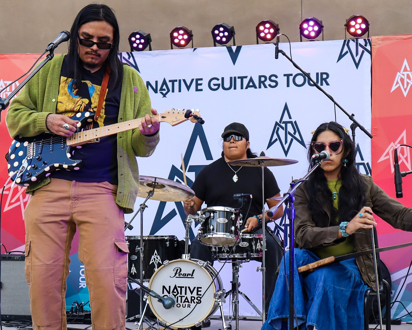 Native Guitars Tour